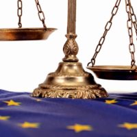 La sentencia del Tribunal de Justicia de la UE obliga a tratar igual a temporales e indefinidos en la indemnización por extinción del contrato